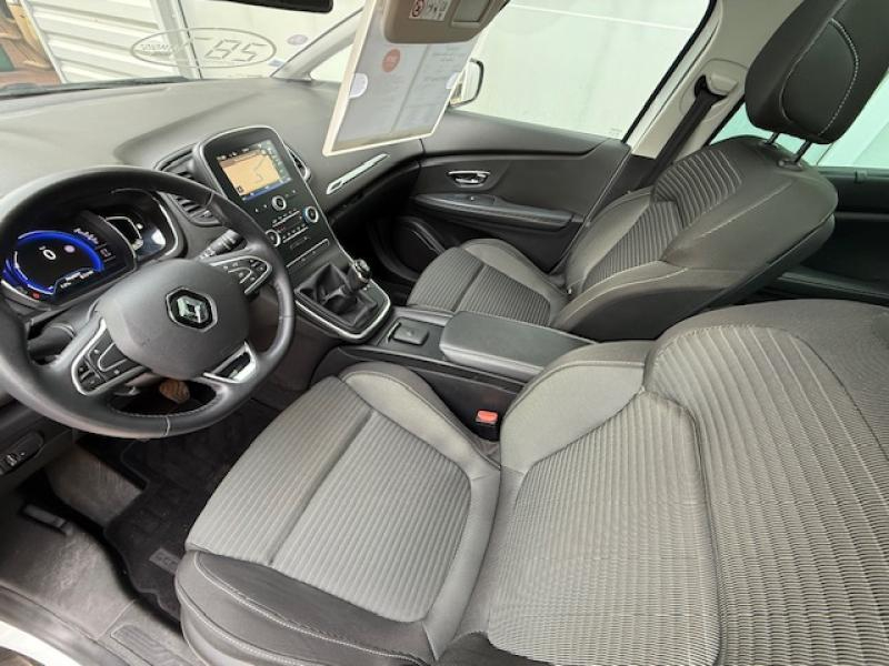 RENAULT Scenic d’occasion à vendre à NARBONNE chez AUTO MEDITERRANÉE (Photo 12)