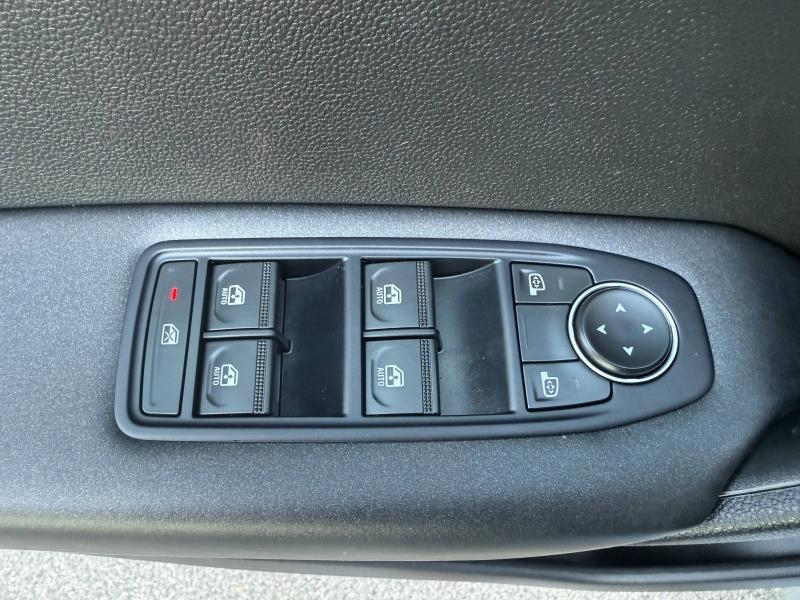 RENAULT Captur d’occasion à vendre à NARBONNE chez AUTO MEDITERRANÉE (Photo 16)